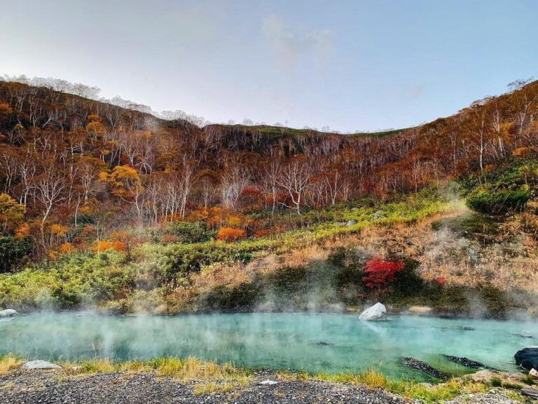 Outdoor Onsens in Niseko: Uncover the Magic of Japanese Hot Springs