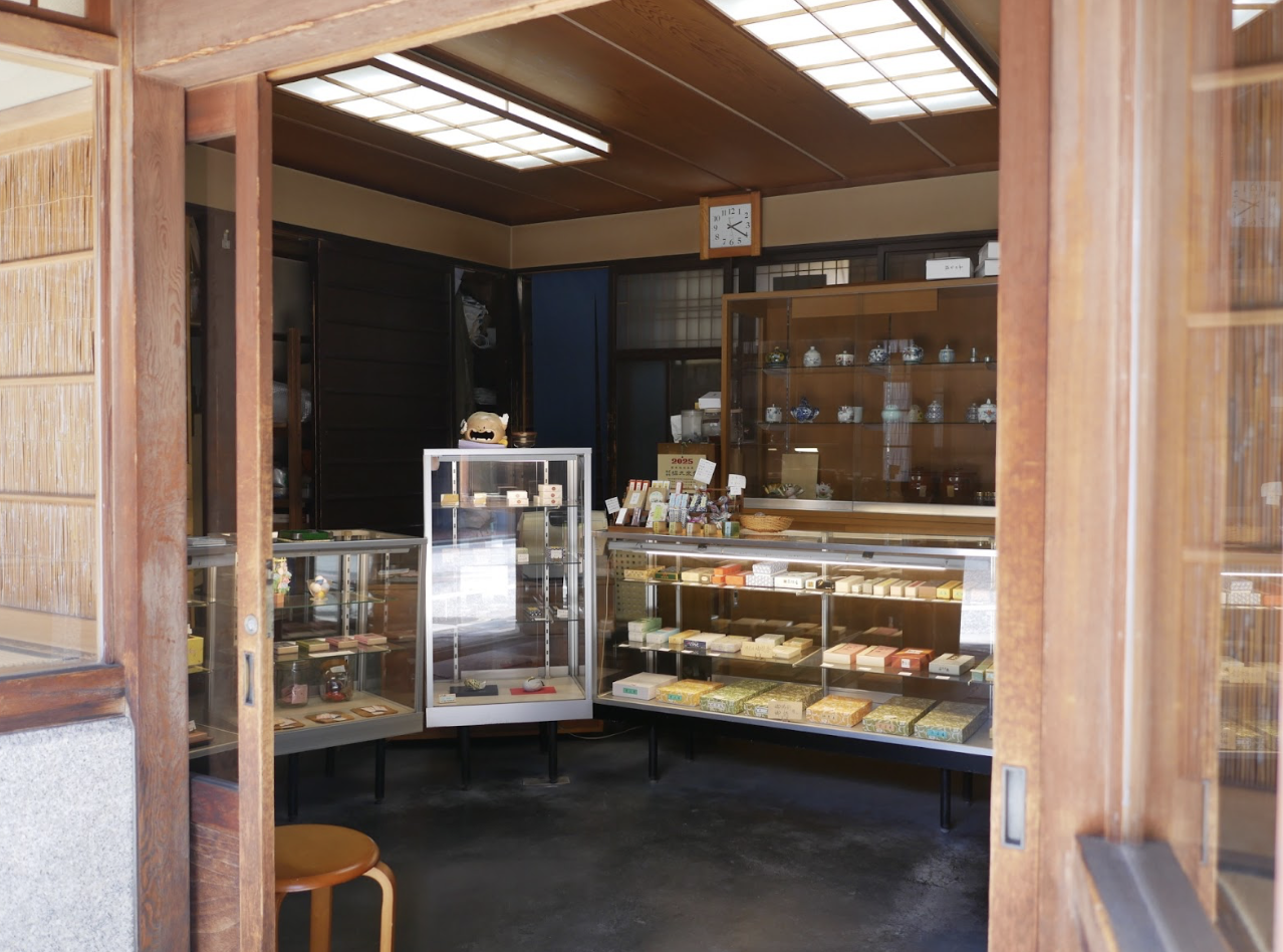 The Scent of Kyoto: A Journey Through the World of Japanese Incense